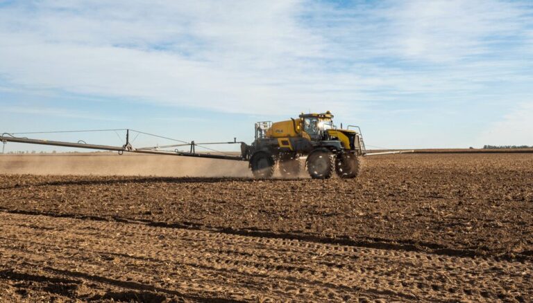 Cuando el campo se hace presente en el Conurbano bonaerense: una pyme de formulados apuesta por el sector