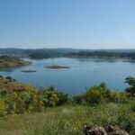 Escándalo en el Guadalquivir: el gobierno plantea a los regantes cobrarles el agua de la Breña II y Arenoso a un precio más caro que el del agua desalada