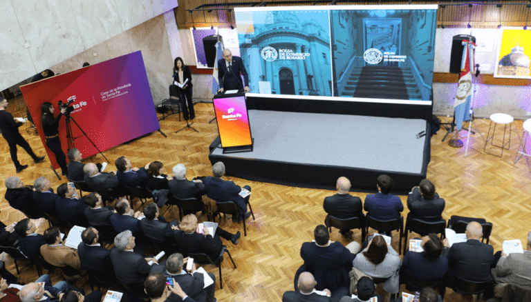 Dos Bolsas del interior lanzaron un indicador económico y aseguran que “se interrumpió la recesión”