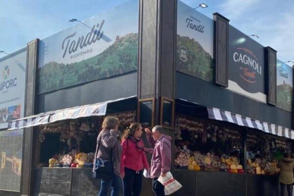 No solo es excelencia en genética: la gastronomía también “pica” en punta en La Rural 2024