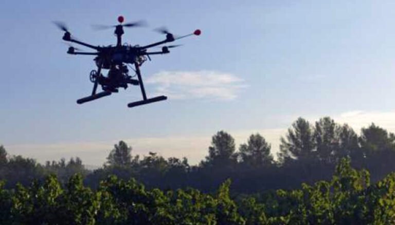 Los drones vuelan al Congreso Aapresid, de la mano de una red pilotos profesionales