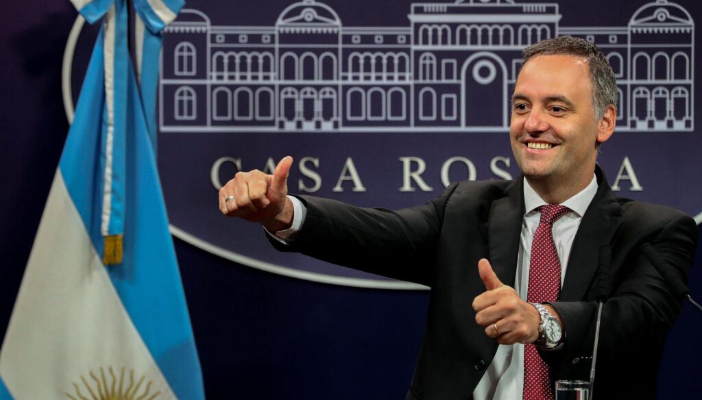 Baja de retenciones: los elogios de Adorni al campo y el festejo en las entidades del agro