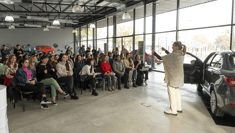 Soledad, la comunicadora que quiere acelerar la diversidad de género desde la industria automotriz