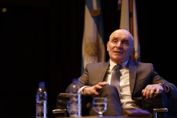 José Luis Espert: “Venimos a defender el verdadero y buen cooperativismo, que es el agrícola”
