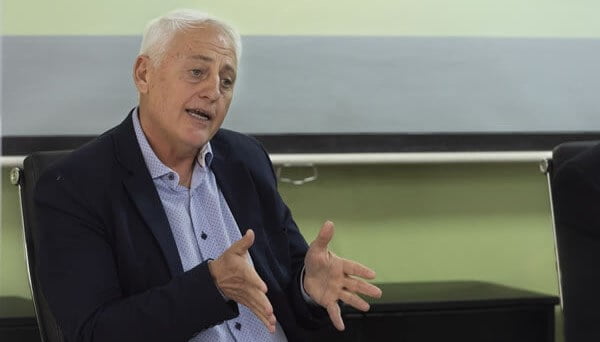 Néstor, el productor que le tuvo “piedad” a sus suelos y logró una reconversión productiva Néstor, el productor que le tuvo “piedad” a sus suelos y logró una reconversión productiva