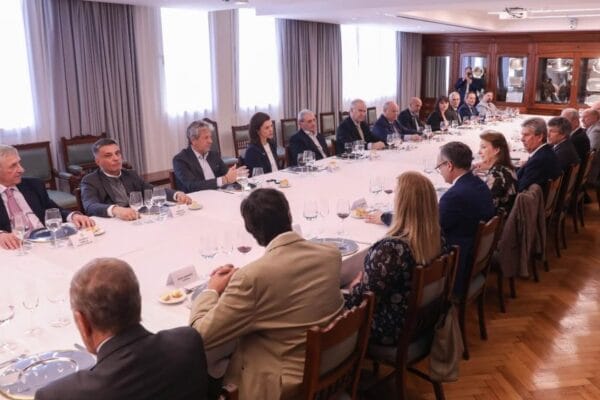 Argentina busca acercarse a Estados Unidos para “alimentar al mundo”