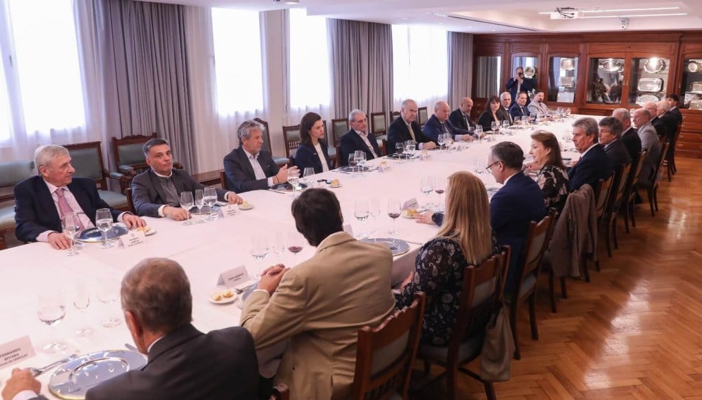 Argentina busca acercarse a Estados Unidos para “alimentar al mundo”