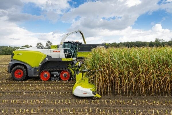 La maquinaria agrícola motoriza innovaciones para dejar una menor huella ambiental