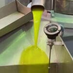 Cooperativas España advierte de que el aceite de oliva disponible esta campaña 2024/25 no alcanzará a cubrir la demanda