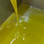 El precio en origen del aceite de oliva cae hasta un 11,1% la última semana y desata la preocupación del sector El precio en origen del aceite de oliva cae hasta un 11,1% la última semana y desata la preocupación del sector