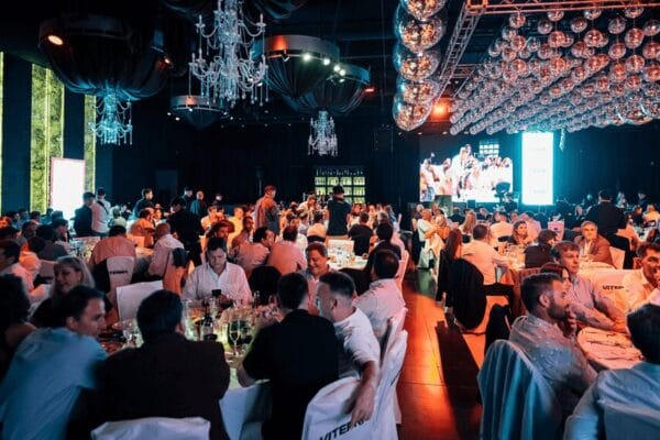 “La noche de los sentidos”: FADA celebró sus 15 años con una propuesta disruptiva