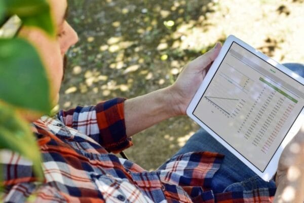 Datos, conocimiento y acción: una mirada a fondo sobre los desafíos de la conectividad rural en Argentina