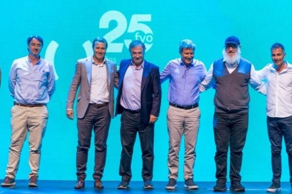 En 1999, fueron el 1° sitio web en español con datos de mercados: celebraron sus bodas de plata en Rosario