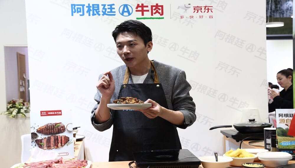 A cuidar China: los frigoríficos exportadores vuelven a Shangai para lucir la carne argentina