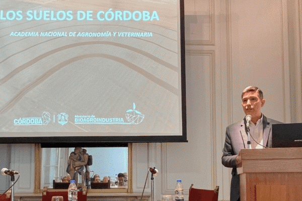 La Academa Nacional de Agronomía premió a una Provincia por sus políticas de conservación de suelos La Academa Nacional de Agronomía premió a una Provincia por sus políticas de conservación de suelos