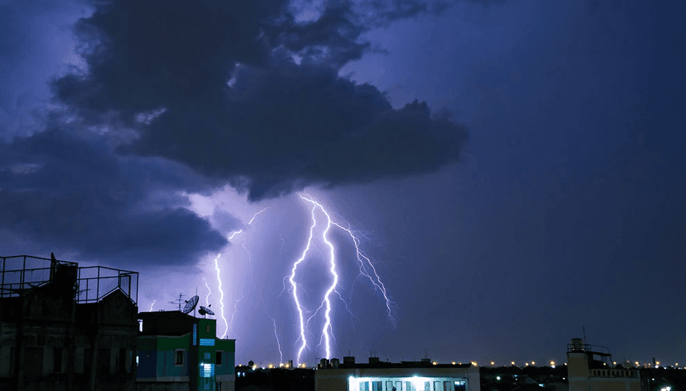 Se viene una nueva tanda de lluvias y tormentas: hay alerta meteorológico en 11 provincias